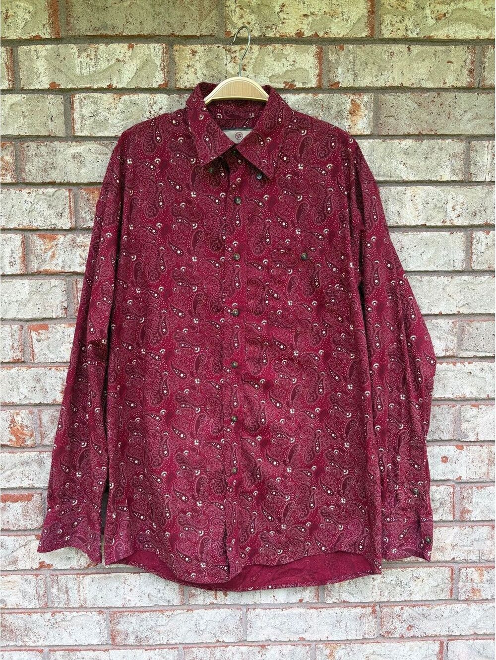 Wrangler Men's Long Sleeve Relaxed Fit Paisley Print Button Shirt Red Size M